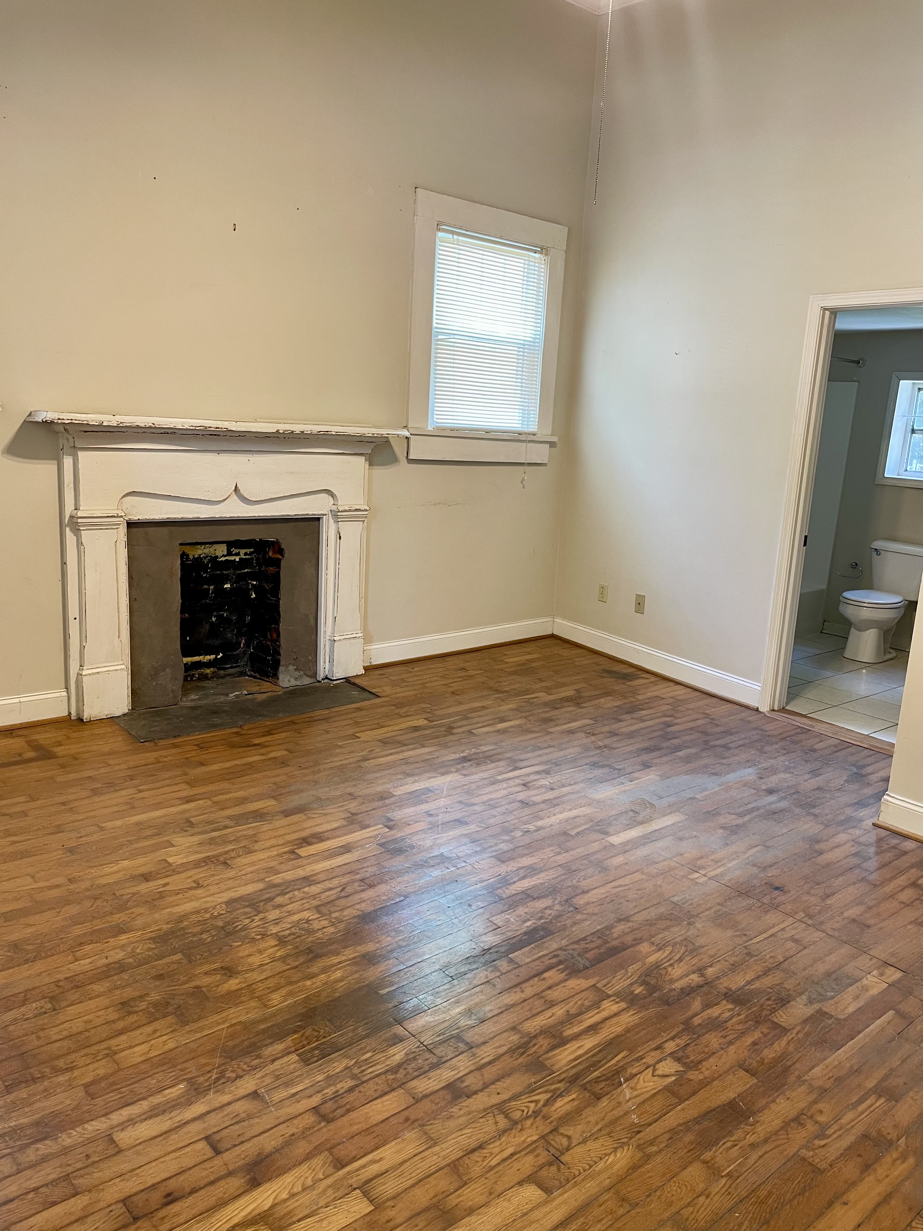 1007-1 Avenue A photo 4