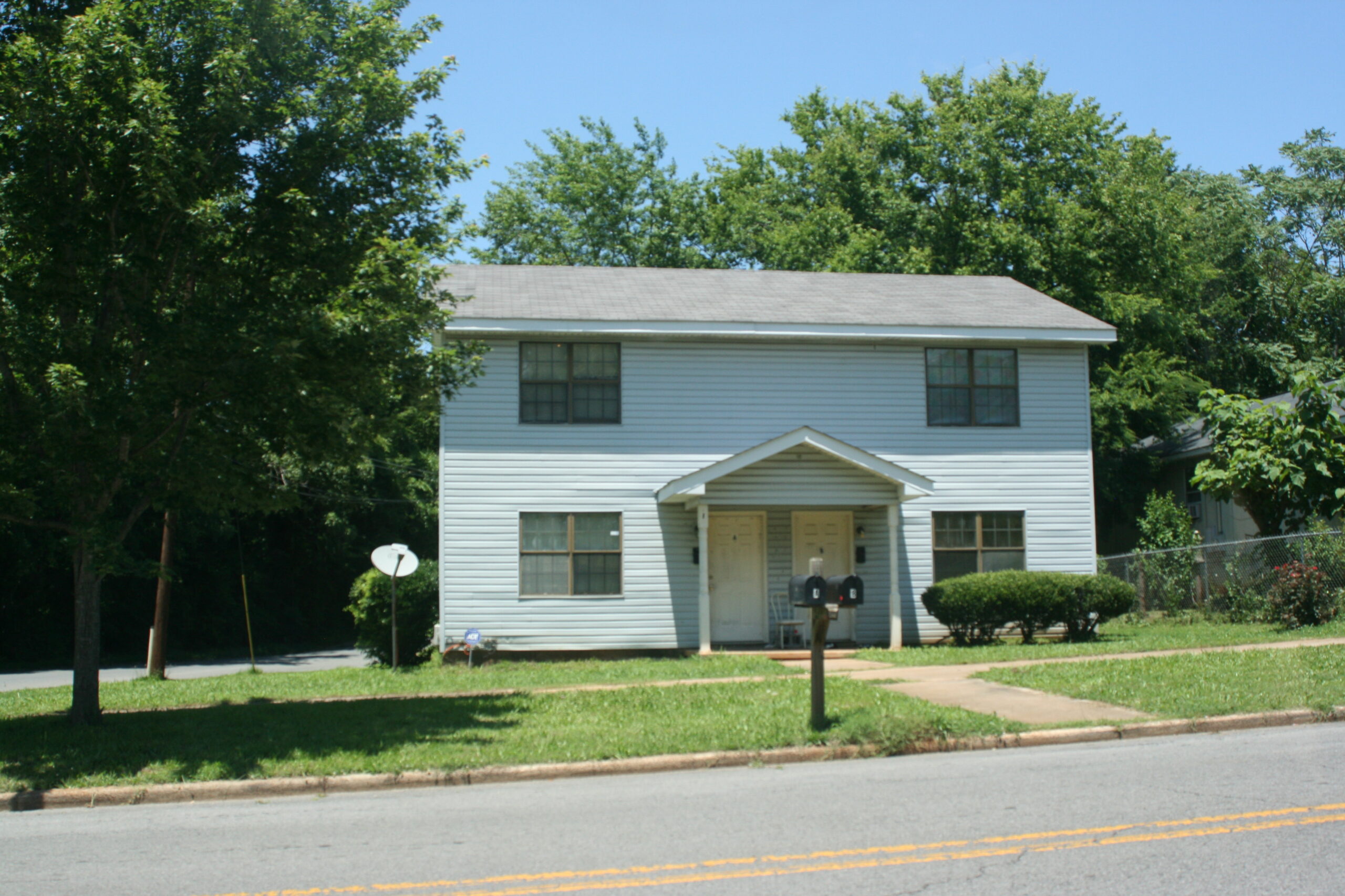 1-A E 9th Street - 1-A E 9th Street